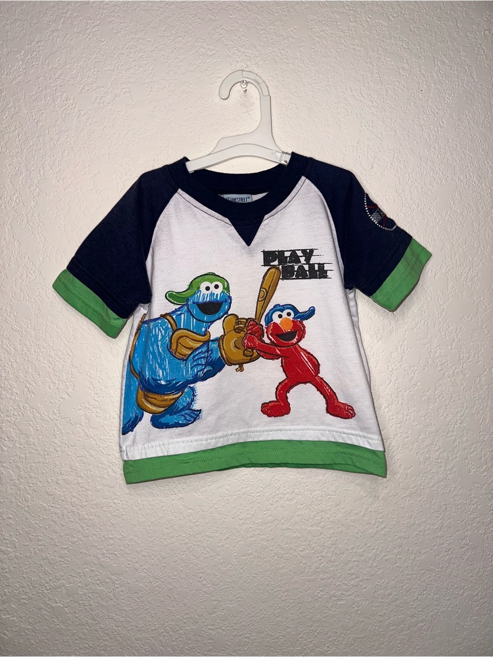 y2k 2007 Sesame Street Play Ball ‘Baseball’ Raglan Tee Size 24 Months